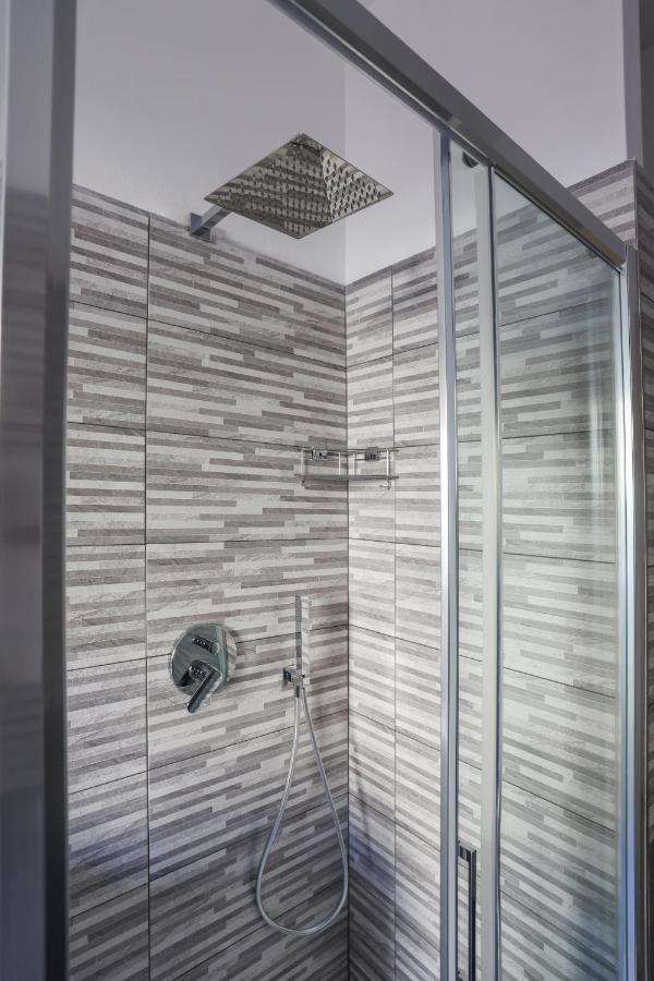 Fiorina Apartment Saronno Exterior photo